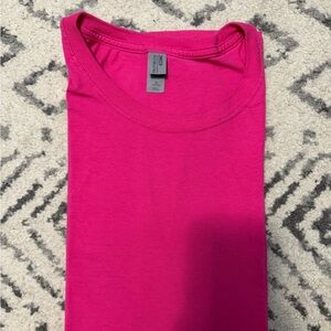 Fruit of the Loom Iconic Hot Pink Tee